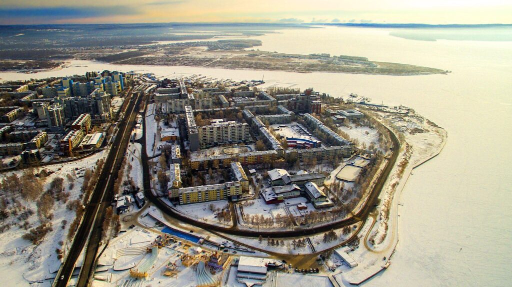 Солнечный, Иркутск — вид на Ангару